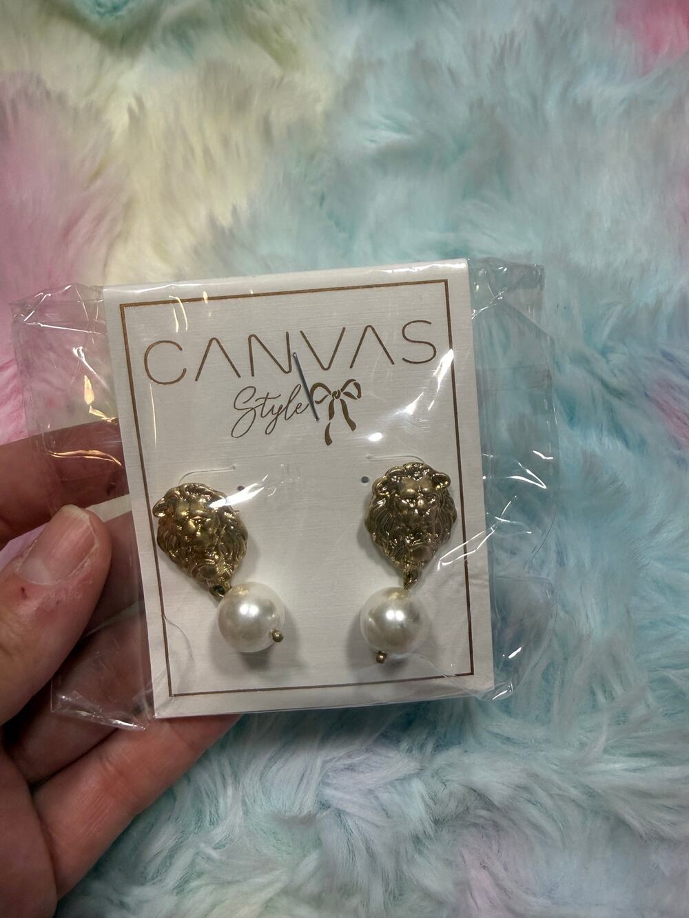 NWT Canvas Style Gold Lion Head Pearl Drop Statement Earrings